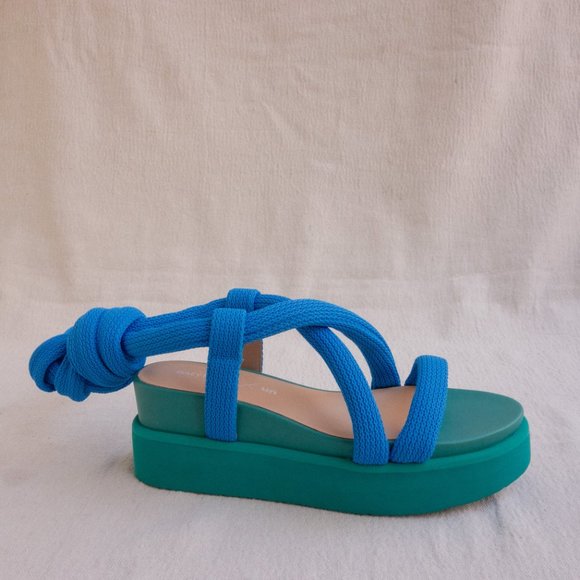 Node by Issey Miyake x United Nude - Picture 2 of 5